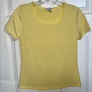 Vintage Yellow Stretch Tee Small